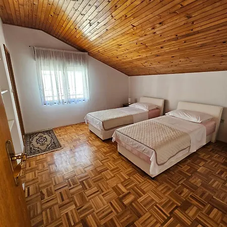 Apartment Slavka Trogir